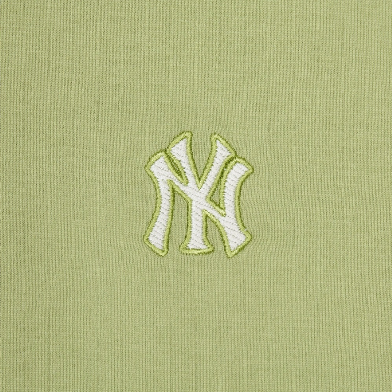 Áo Thun MLB Korea Basic Small Logo T-Shirt New York Yankees Olive