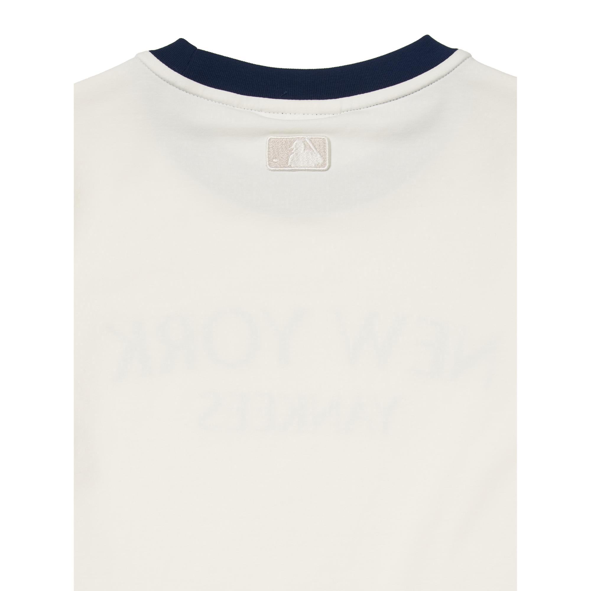 Áo Croptop Nữ MLB Cổ Viền Xanh 2024 New York Yankees 3FTSV0844-50CRS